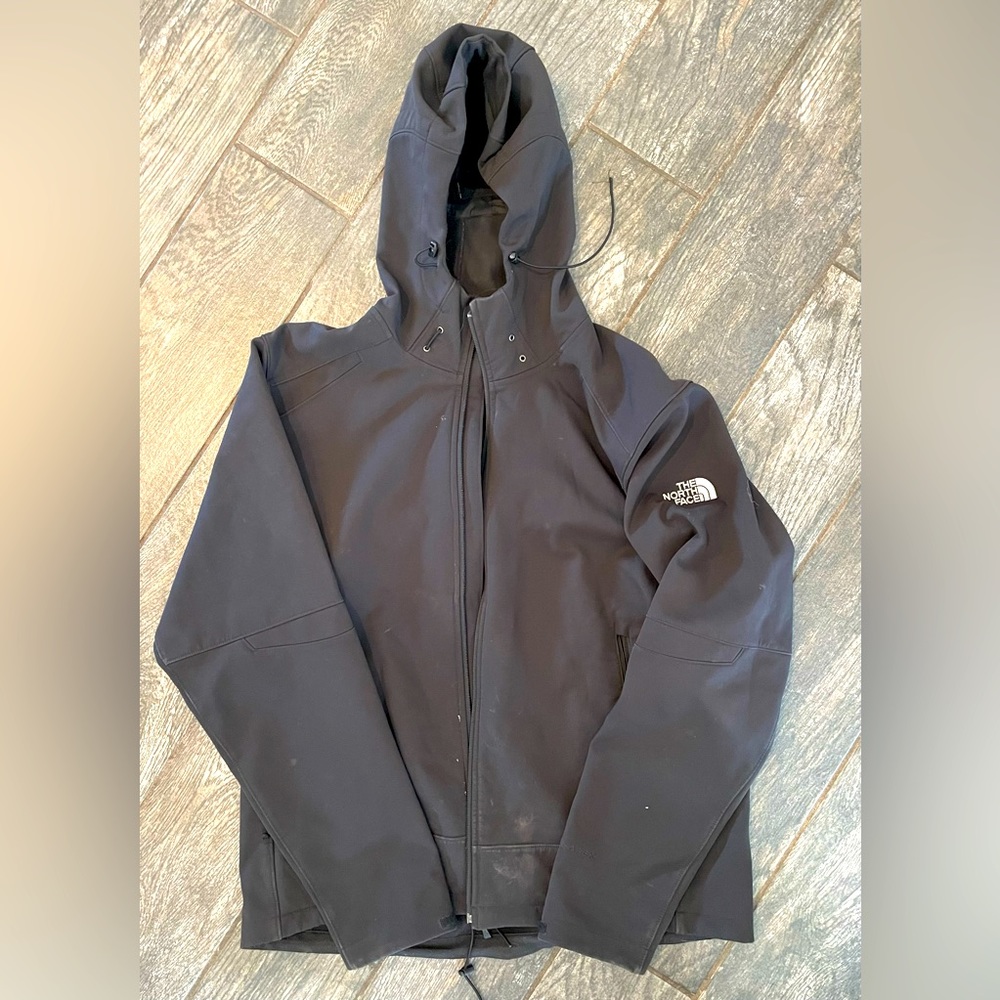 North Face shell. Size Medium.